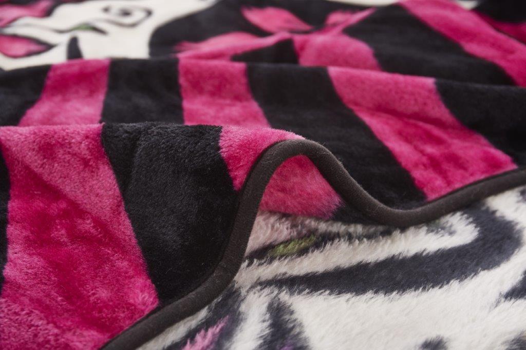 Regal Comfort - Sugar Skull - Plush Decorative Queen Size Blanket