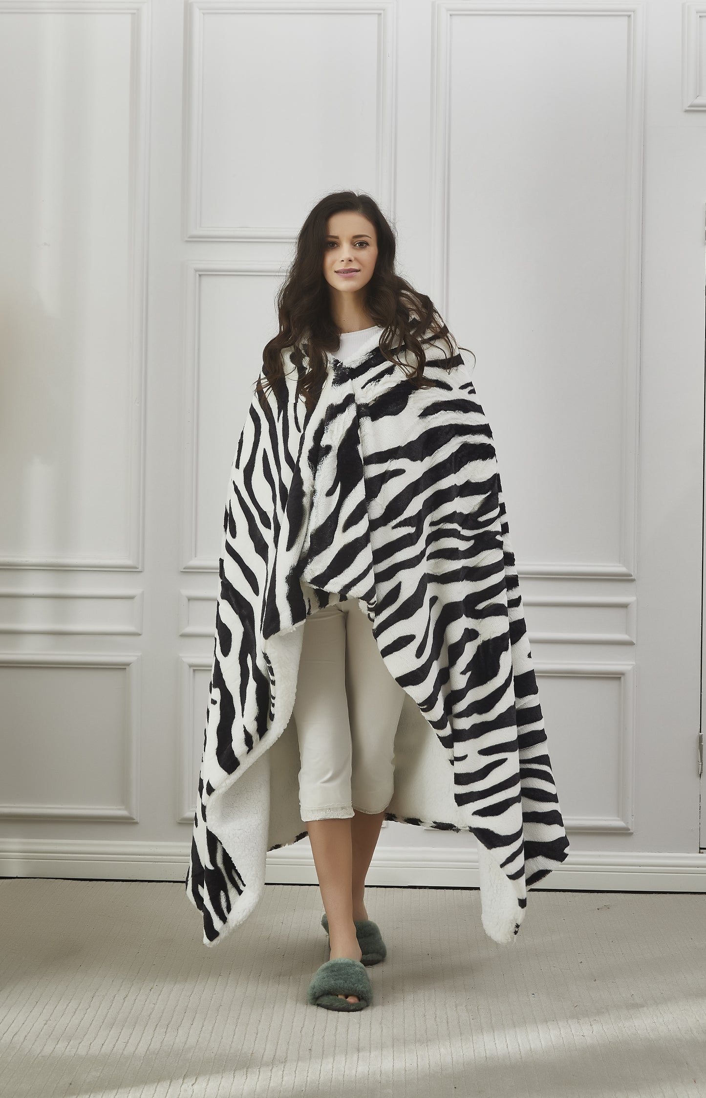 Regal Comfort - Zebra - Faux Fur Wearable Throw