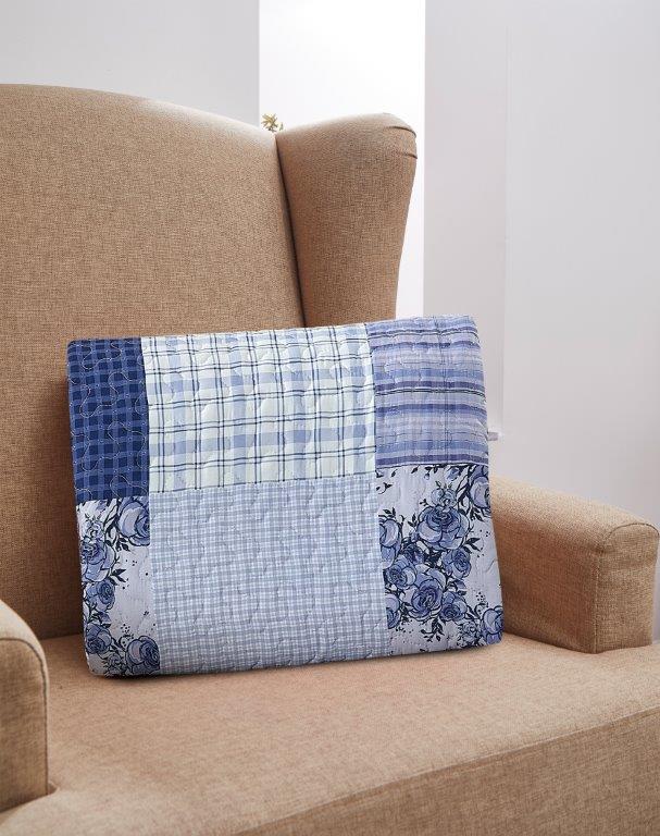 Virah Bella - Garden Walk in Bluebell - Quilted Sherpa Throw Blanket 50"x60"