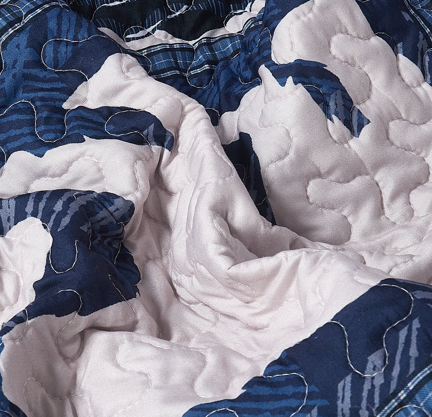 Virah Bella - Offspring - Lightweight Reversible Quilt Set with Decorative Pillow Shams