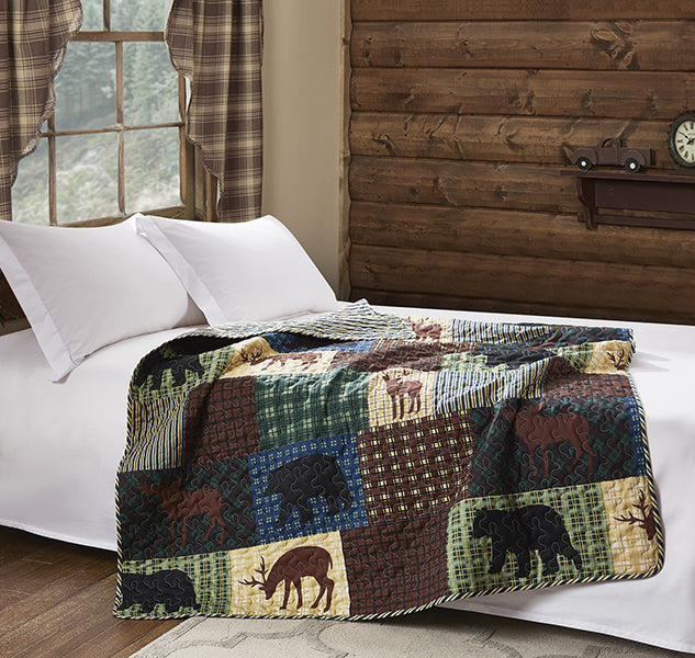 Virah Bella - Wilderness Patch - Lightweight Quilted Throw Blanket 50" x 60"