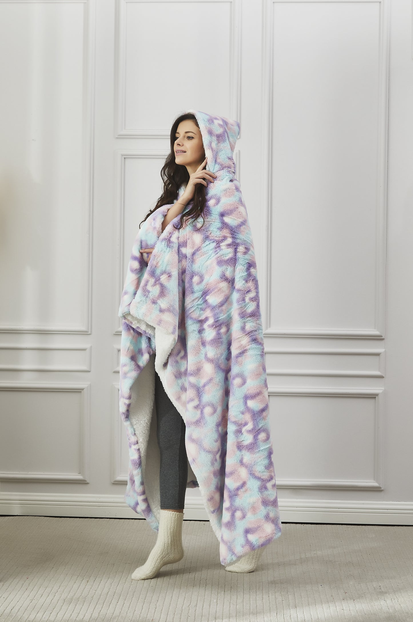 Regal Comfort - Taffy - Faux Fur Wearable Throw