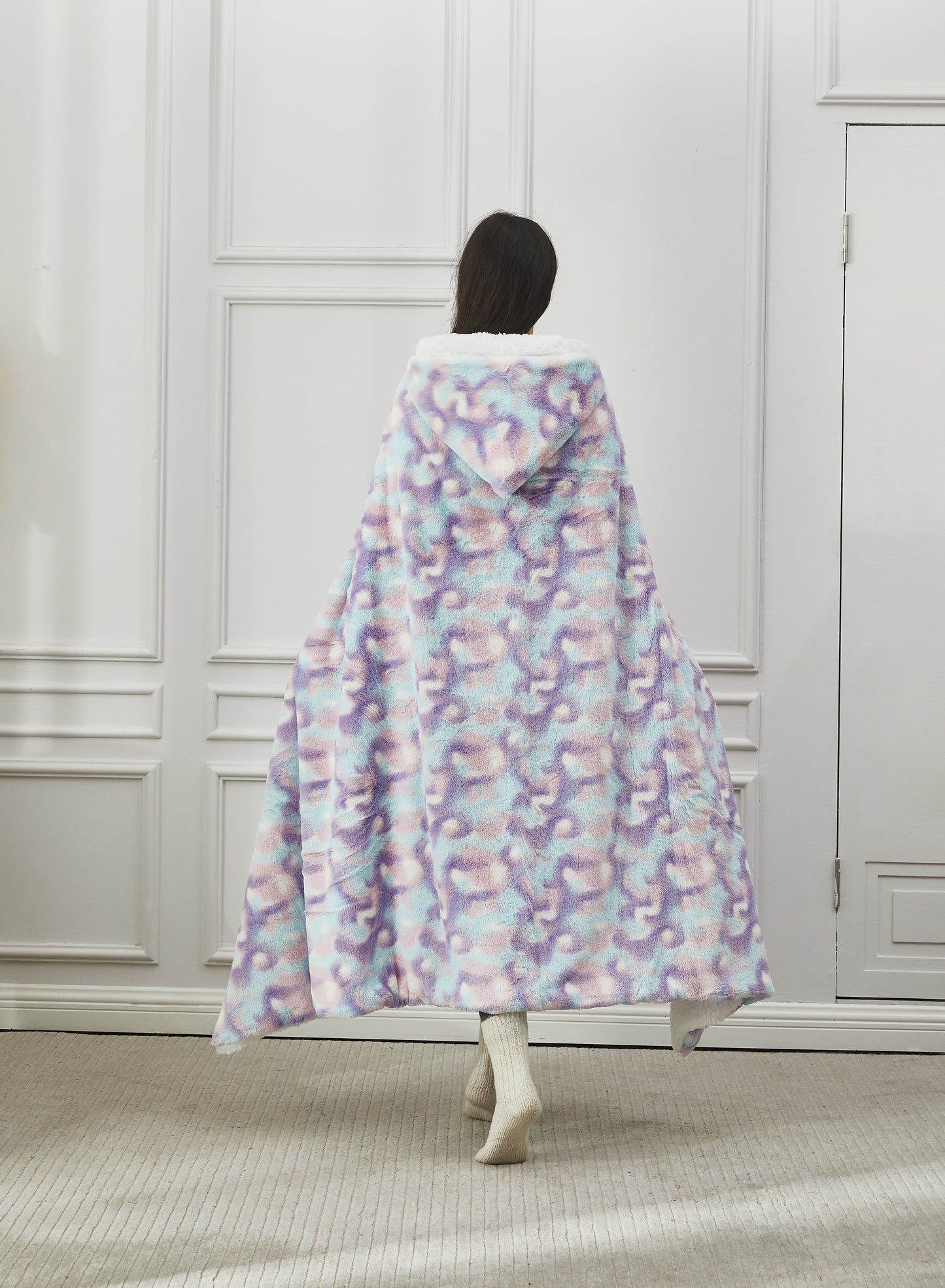 Regal Comfort - Taffy - Faux Fur Wearable Throw