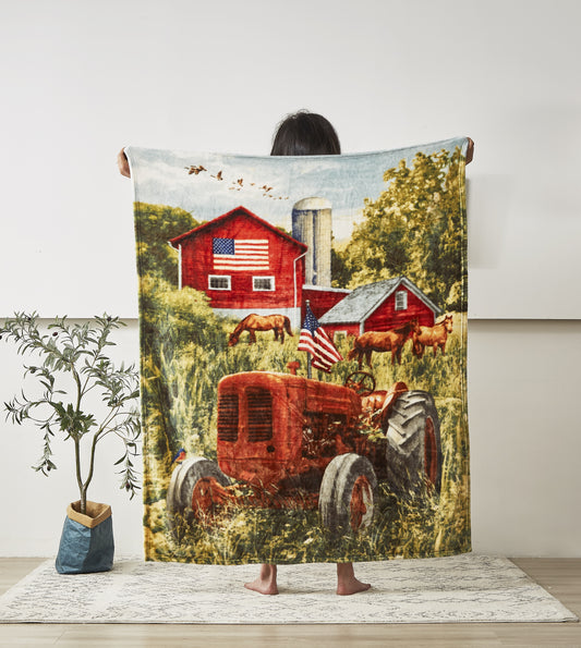 Regal Comfort - Patriotic Tractor - Plush Decorative Throw Blanket 50"x60"