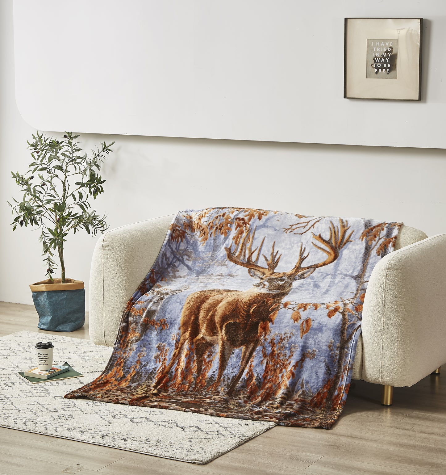 Regal Comfort - Whitetail Buck - Plush Decorative Throw Blanket 50"x60"