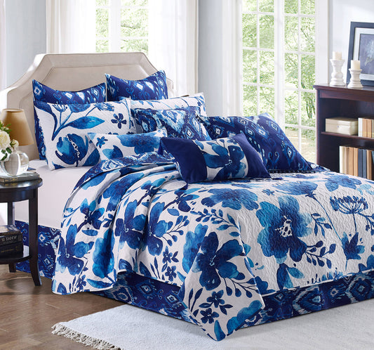 Virah Bella - Indigo Botanical - Lightweight Reversible Quilt Set with Decorative Pillow Shams