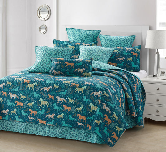 Virah Bella - Horses Free - Lightweight Reversible Quilt Set with Decorative Pillow Shams