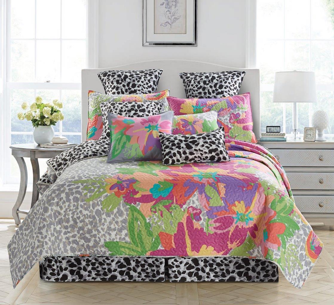 Virah Bella - Angelina - Lightweight Reversible Quilt Set with Decorative Pillow Shams