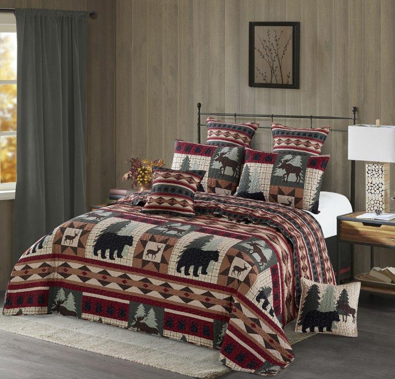 Virah Bella - Wildlife Patch - Lightweight Reversible Quilt Set with Decorative Pillow Shams