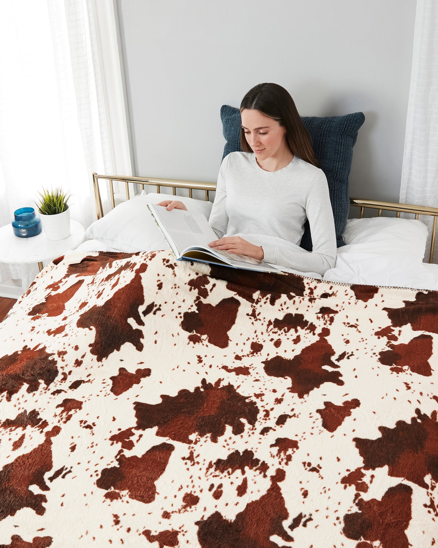 Rodeo - Faux Fur Plush Throw Blanket 50"x70"