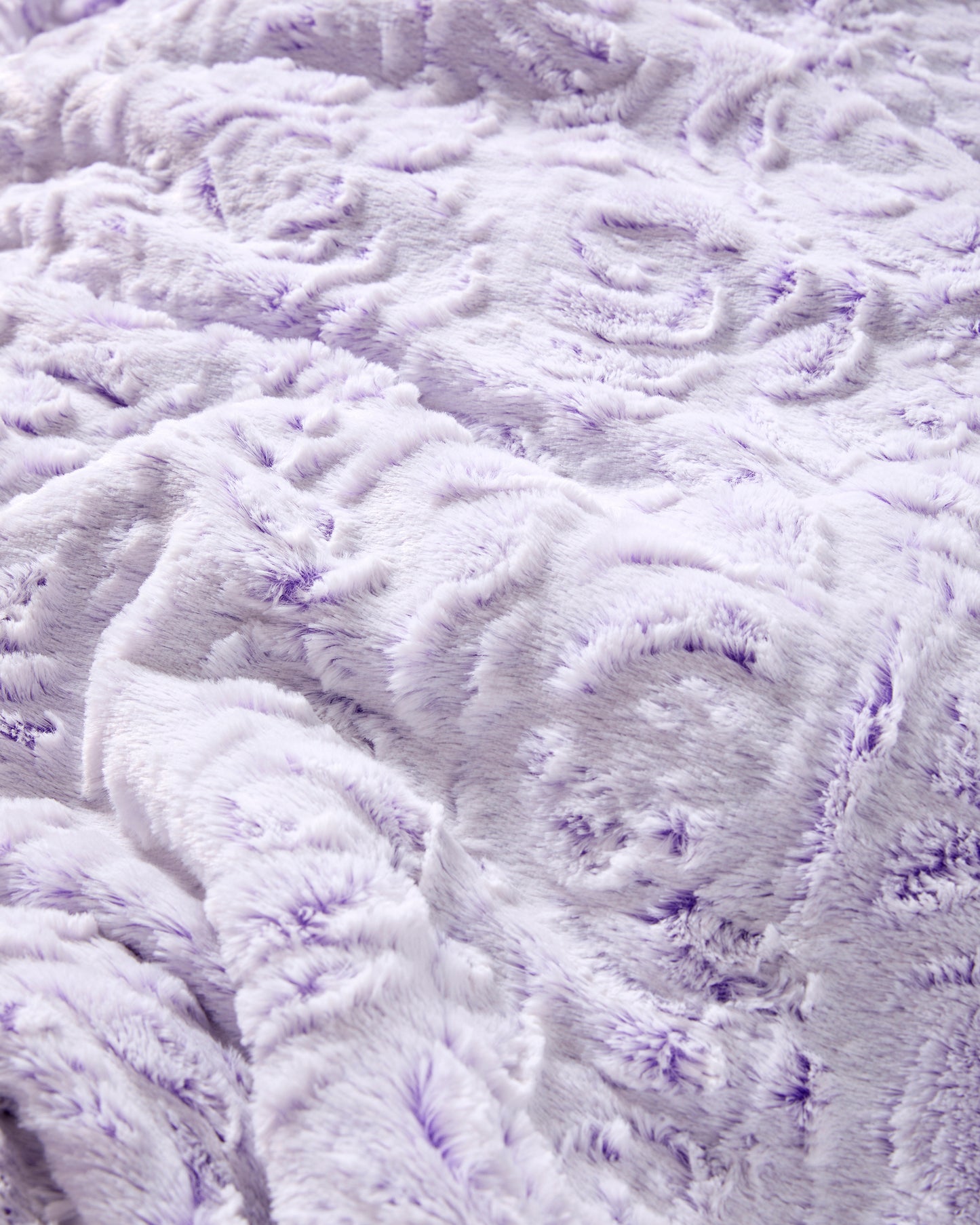 Regal Comfort - Lavender - Faux Fur Plush Throw Blanket 50"x70"