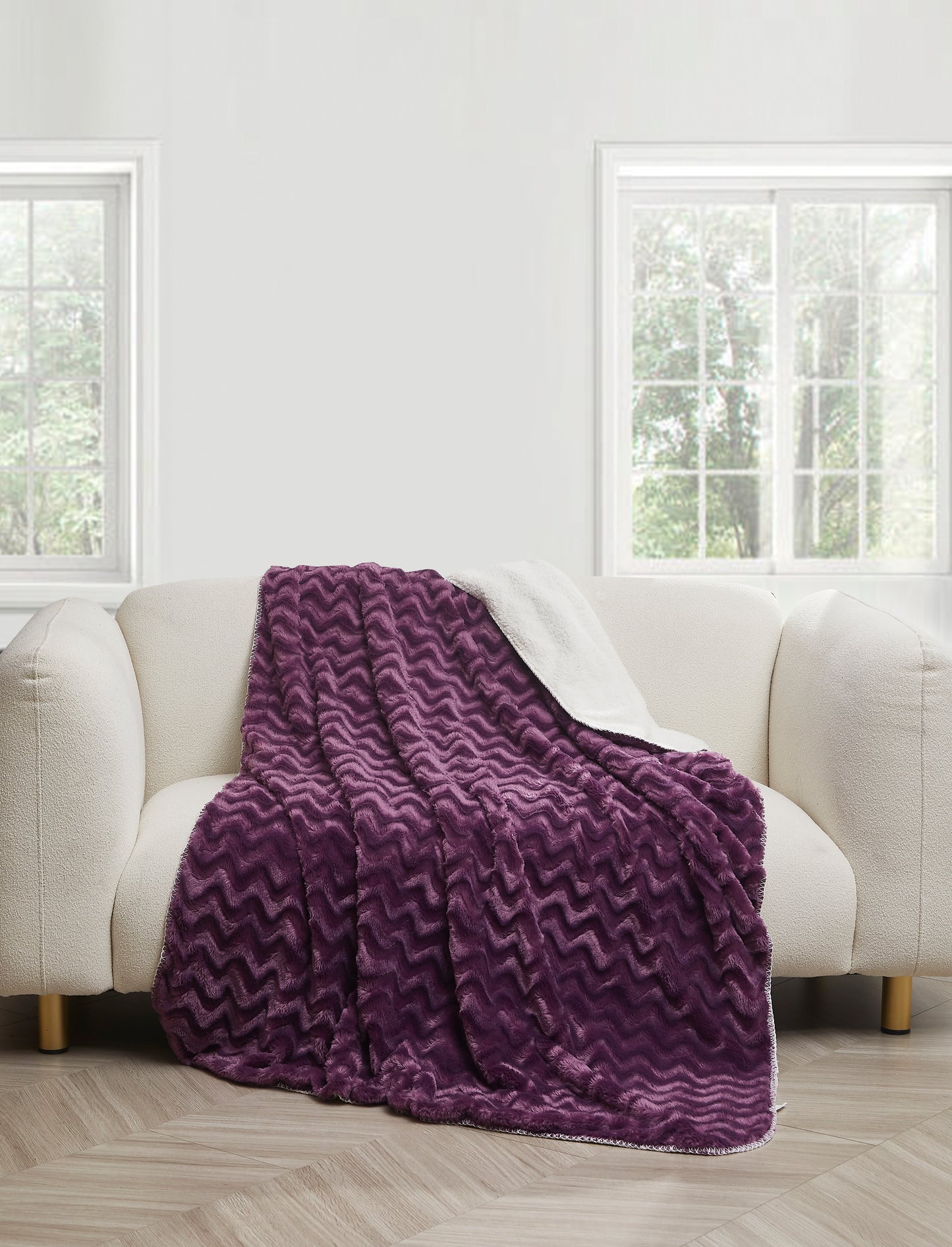 Regal Comfort - Amethyst Wave - Faux Fur Plush Throw Blanket 50"x70"